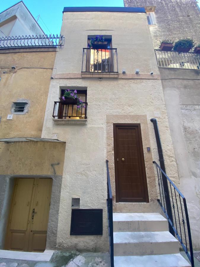 Nicola'S Home Altamura Exterior photo